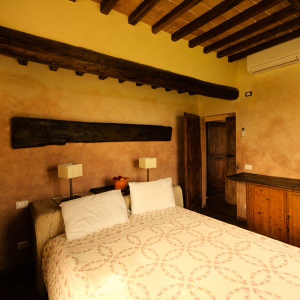 The Hay Loft | Agriturismo for 6 on an Italian wine estate