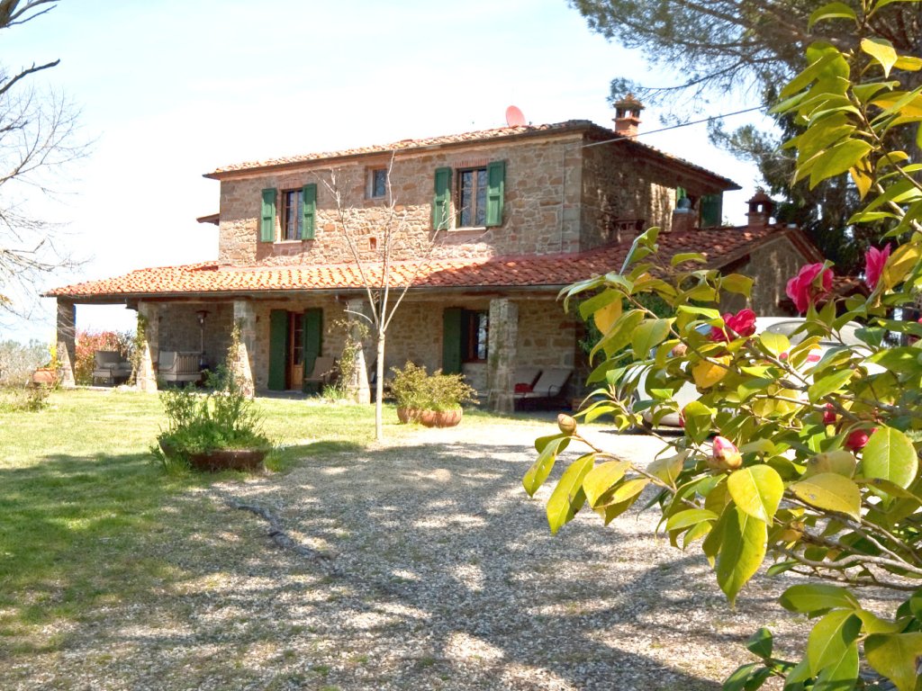 Villa Rapale | Siena Villa for 10 with pool and tennis court