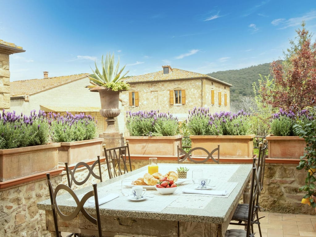Casa Etrusca | An elegant home in an Etruscan village