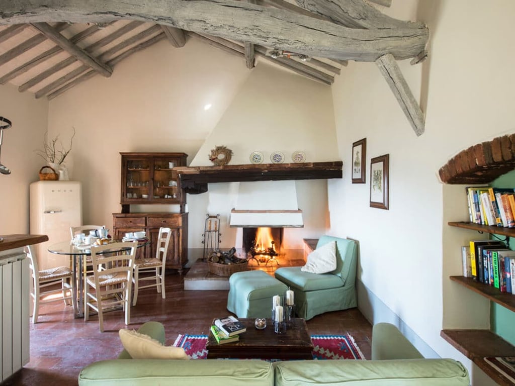 Damiano | Tuscan cottage with shaded patio and expansive views