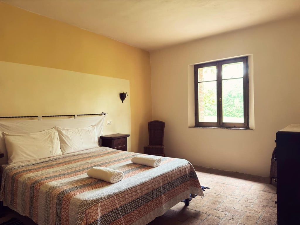 Gli Archi | Apartment for 5 in a Farmhouse west of Siena
