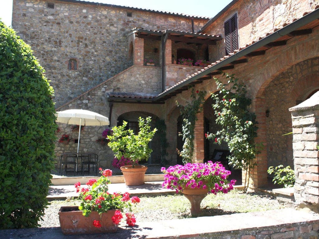 Pinolo | Casole d'Elsa Agriturismo for 4 with pool 
