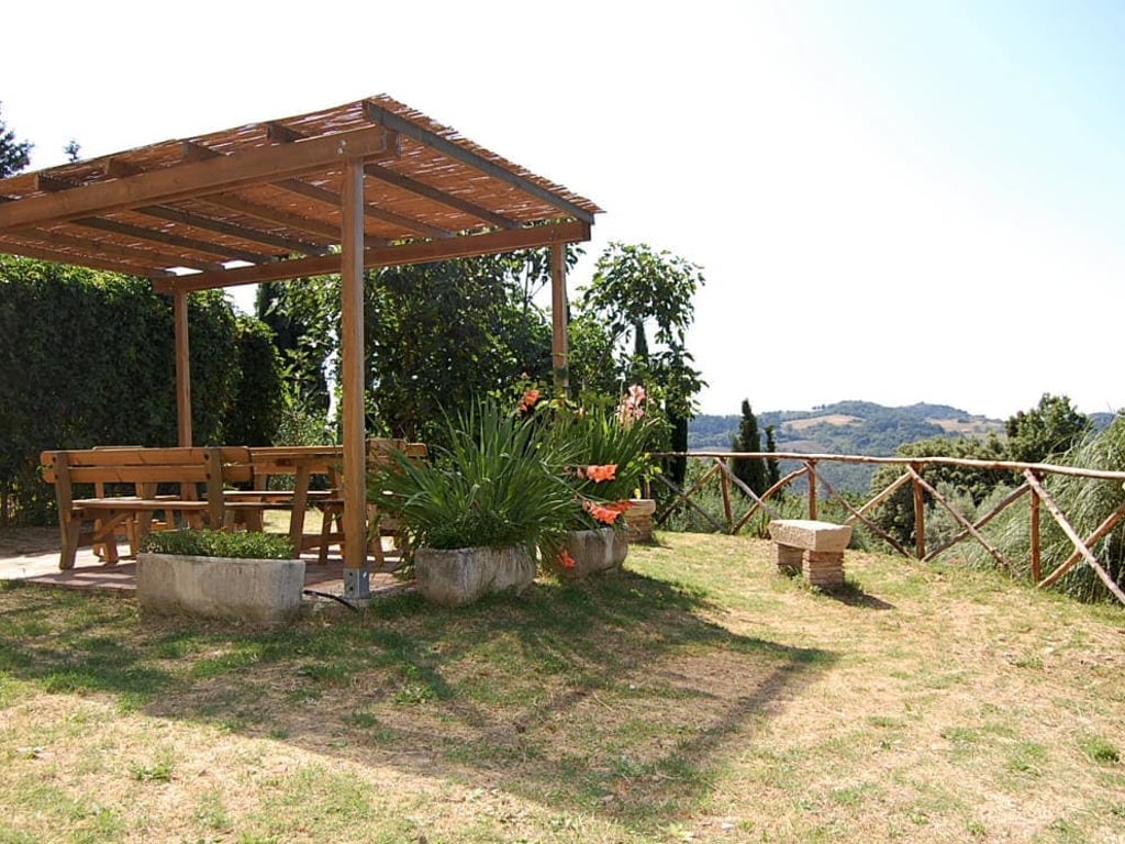 Ragnana | Traditional Tuscan Farmhouse Walking Distance to Village