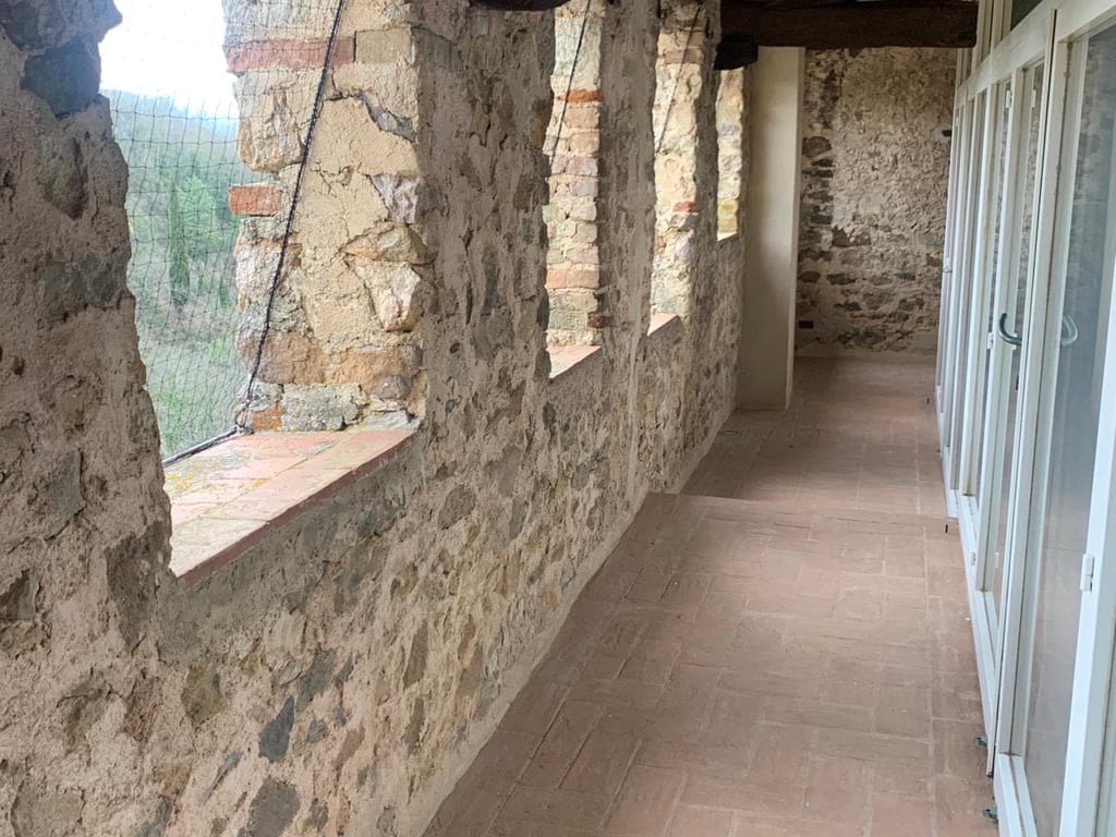 Stigliano: Tower Four | Stay in a Medieval Tower near Siena