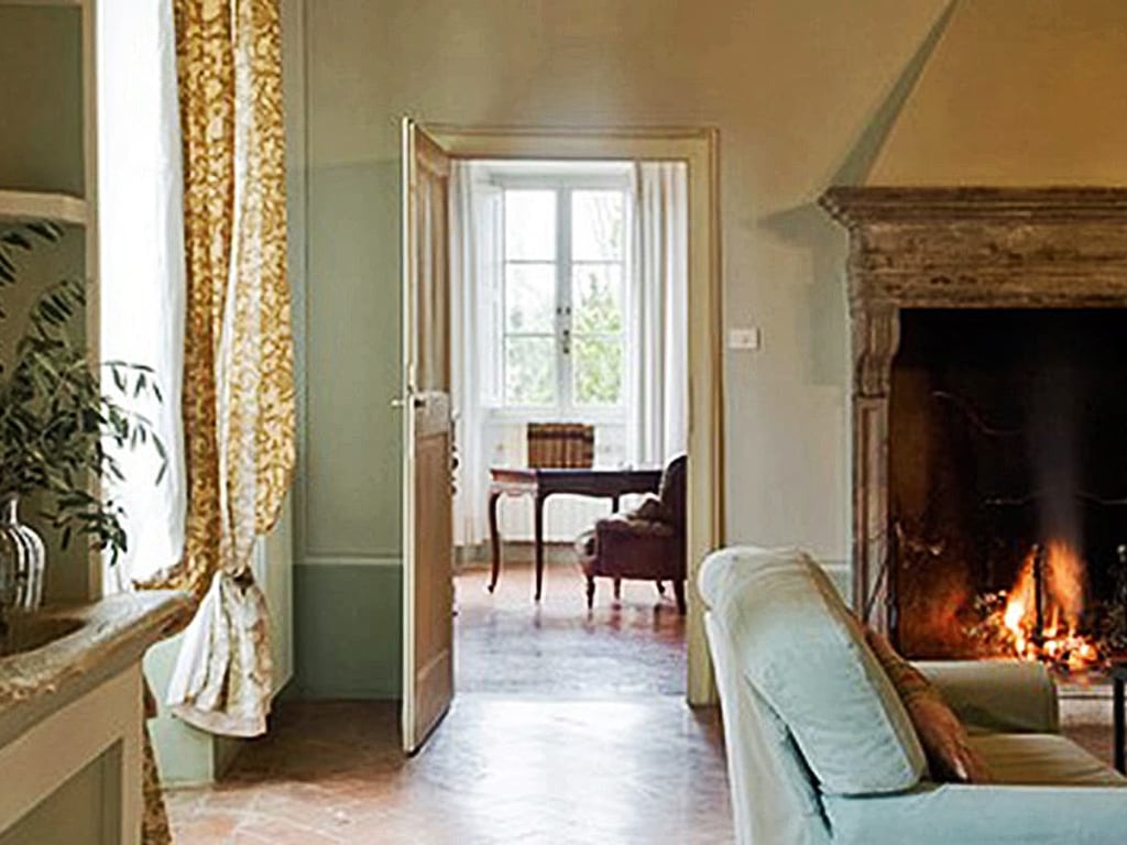 Villa Donati | An historic villa for 14 on the Tuscan hills