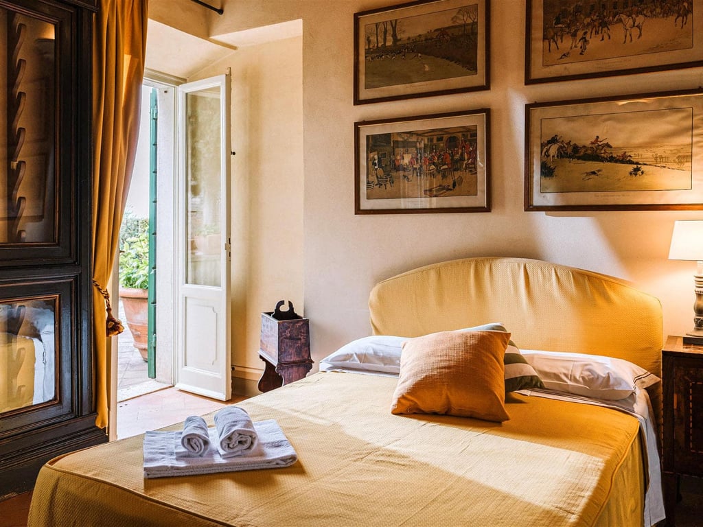 Villa Giancarlo | Historic Tuscan villa for 11