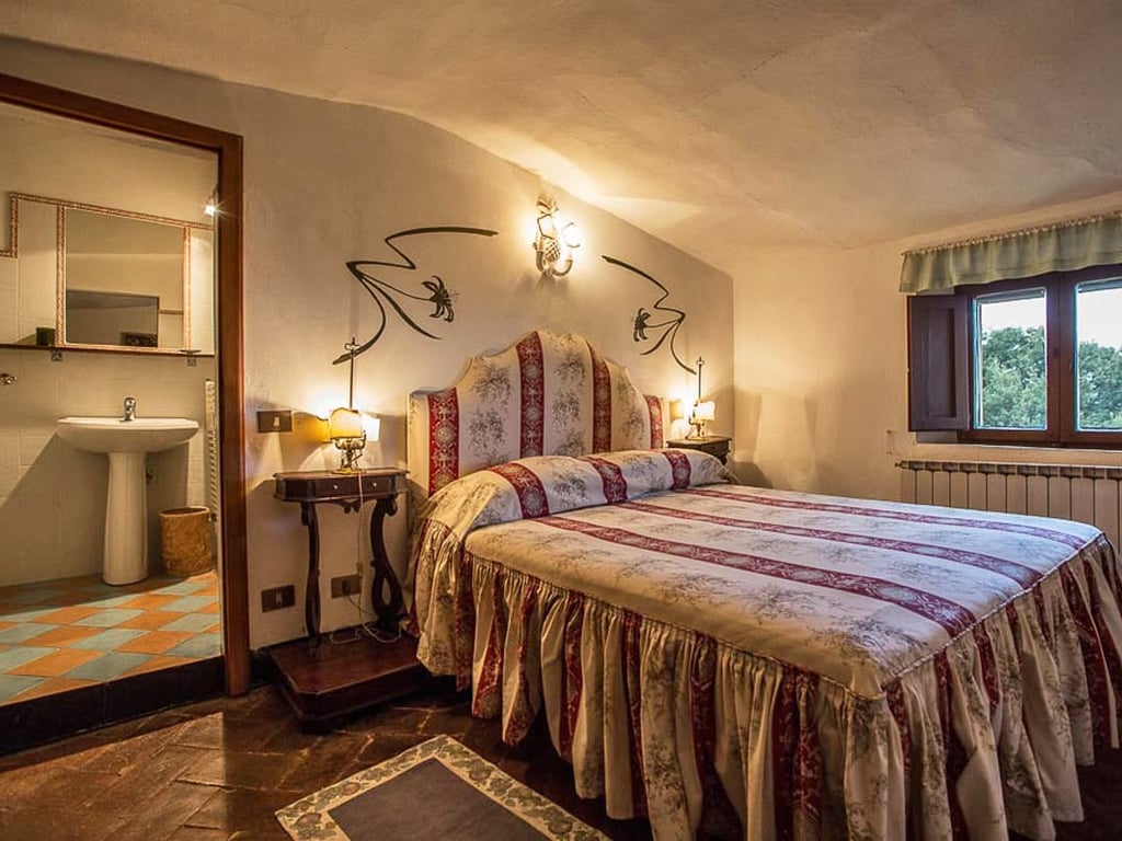 Villa Goga | Historic Villa and pool for 20 near Siena