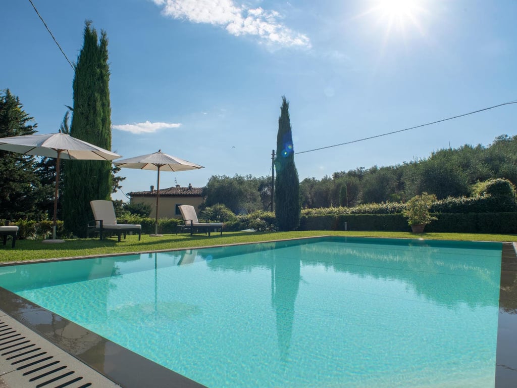 Villa Bartolomeo | Luxury Villa and Pool close to Lucca