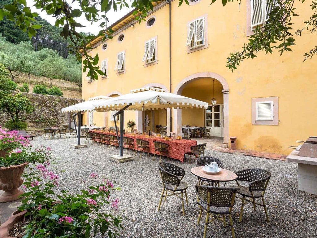 Villa Quirico | Historic Lucca Villa for 22 with Private Pool