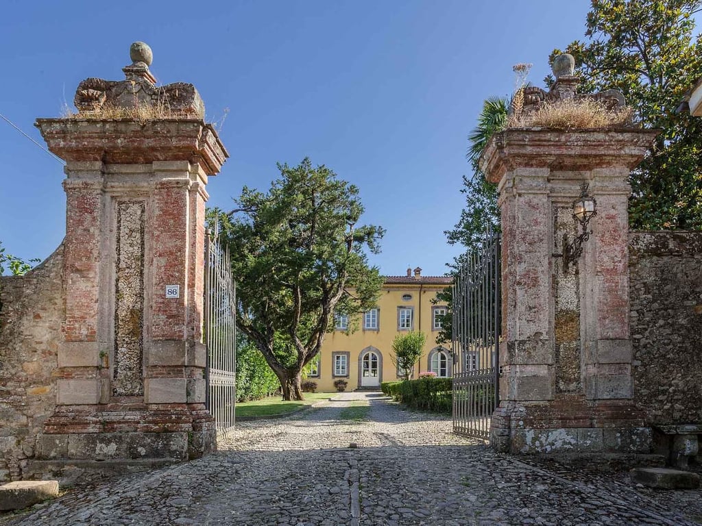 Villa Quirico | Historic Lucca Villa for 22 with Private Pool