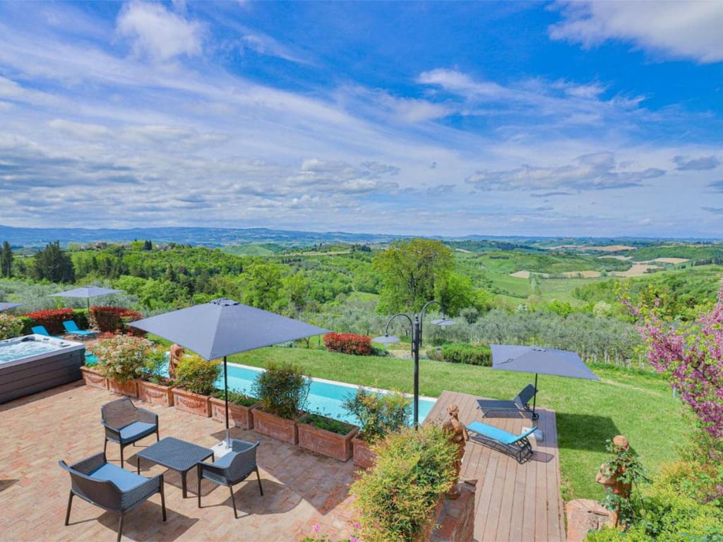 San Martino | Luxury Villa with views of San Gimignano