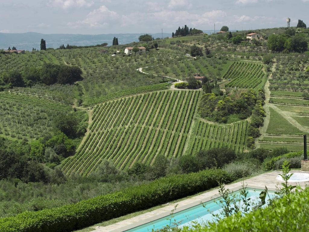 Villa del Chianti | Villa for 12 with a swimming pool and spa
