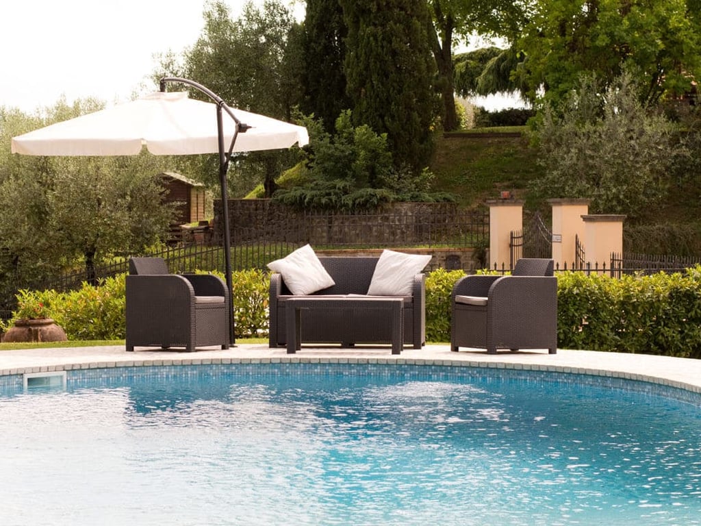 Treggiaia | Small Villa with Pool, Tennis Court, and Train Access to Florence
