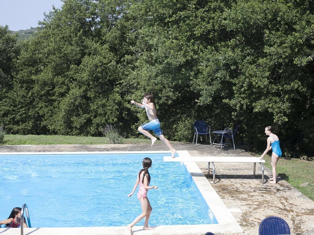 Pagliaio | Former Monastery Farm near Arezzo: Cottage for 4 with Shared Pool and Helpful Owner