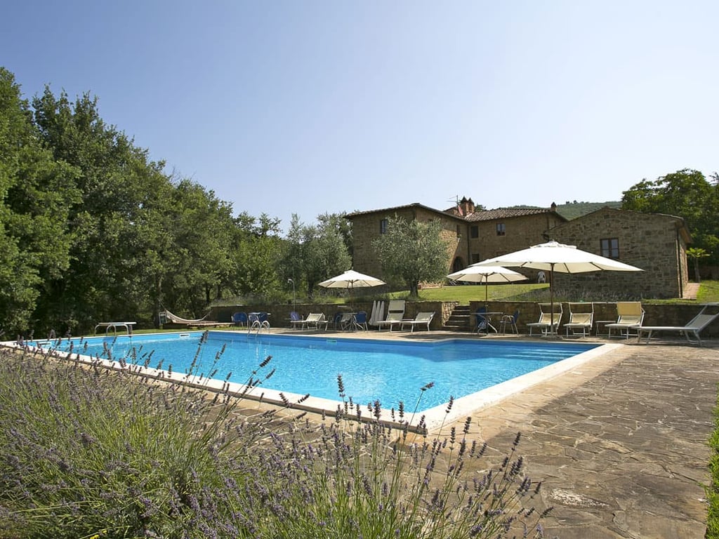 Stalla | Former Stable with Large Kitchen on Historic Estate Near Arezzo