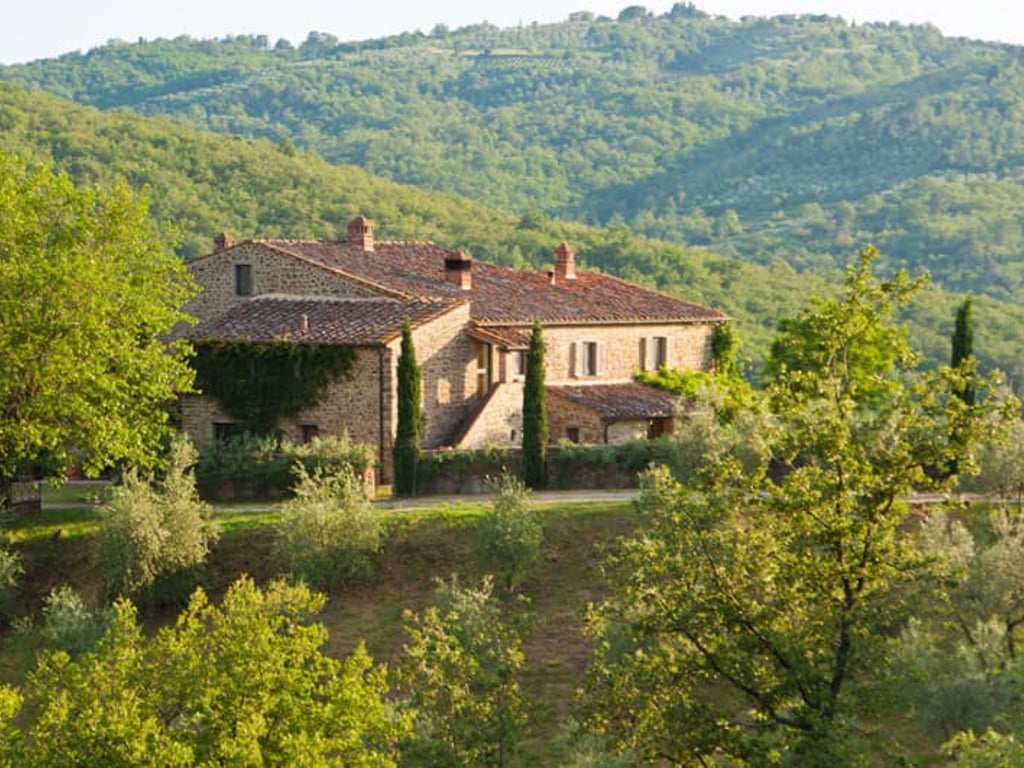 Villa Badia | Family Villa in Tuscany with Fenced Pool