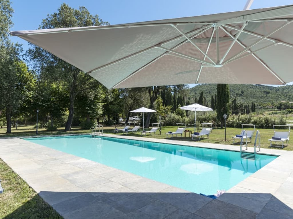 Villa Cortona | Historic Wedding Villa for 18 close to Cortona with pool