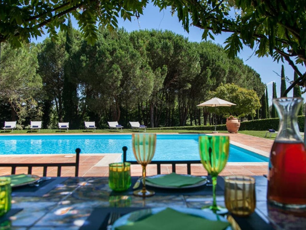 Villa Lucignano | Historic 18th-Century Villa for 18 in Lucignano