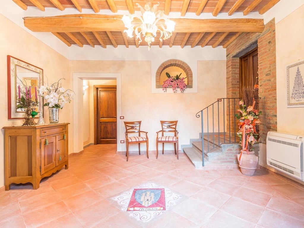 Argentum | Family apartment in a historic villa with shared pool