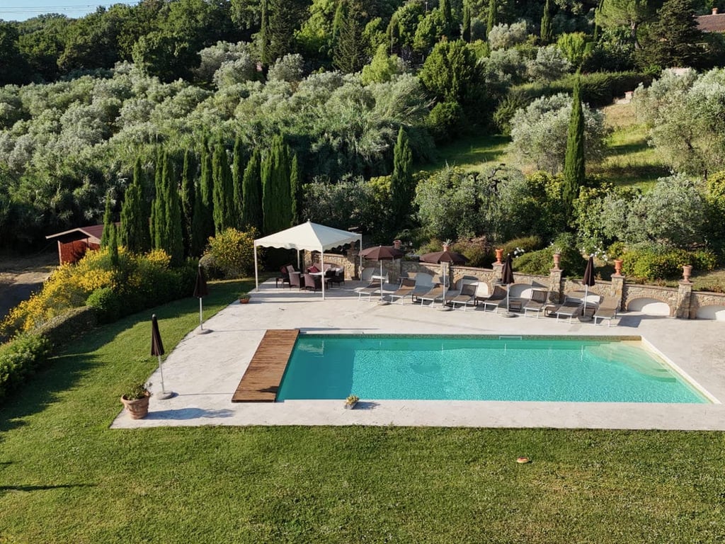 Valdera | Accessible Luxury Villa Near Volterra with Village Walk and Valley Views