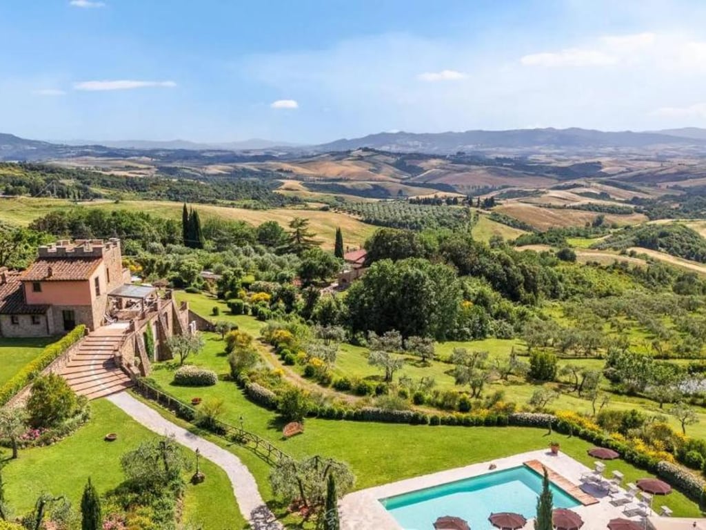 Valdera | Accessible Luxury Villa Near Volterra with Village Walk and Valley Views