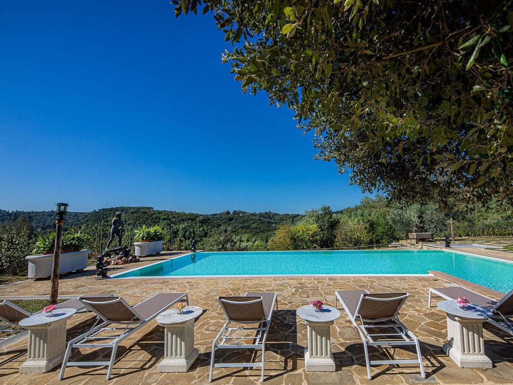 Villa Bucciano | Beautiful Villa and Pool in Central Tuscany