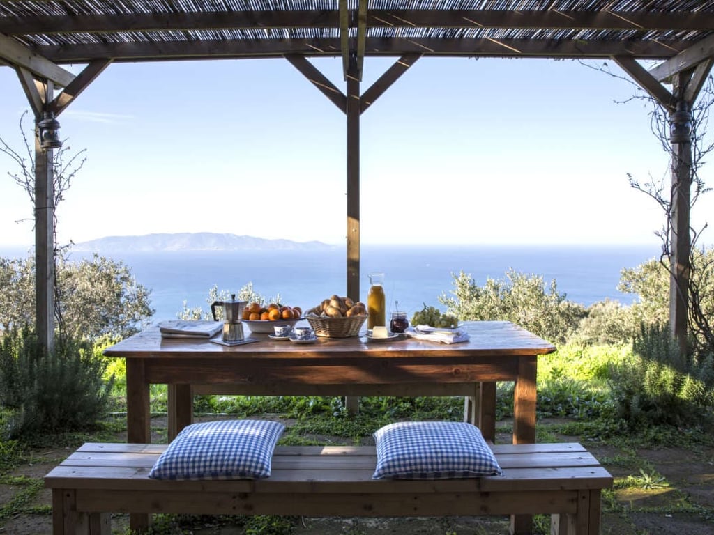 Casina Moresca | Argentario Romantic Cottage with a Hot Tub
