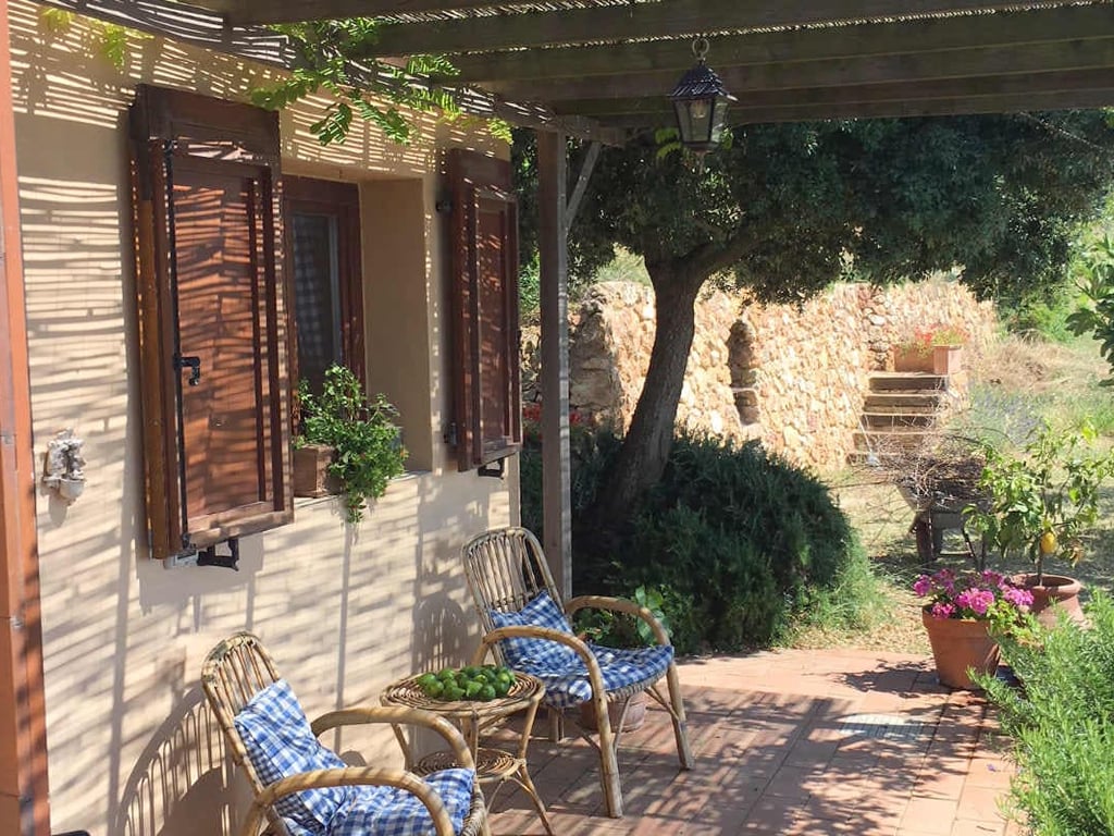 Casina Moresca | Argentario Romantic Cottage with a Hot Tub