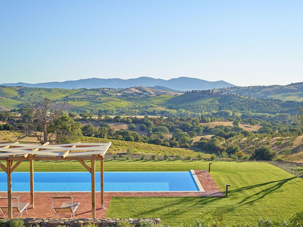 Ombra | Tuscan villa and pool near the beaches of the Maremma