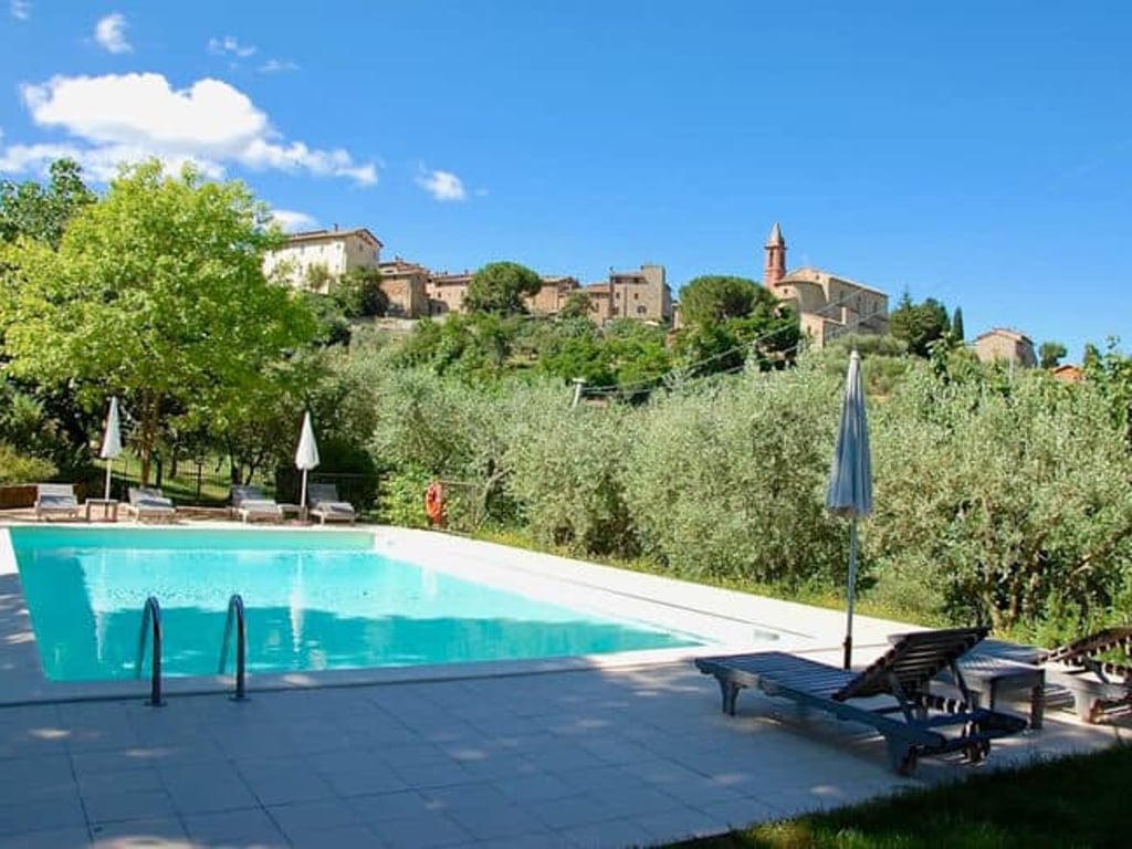 Cardo | Apartment with shared pool close to a village