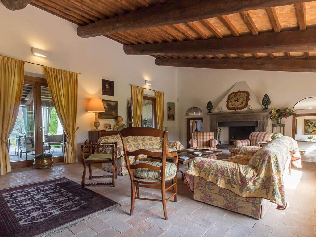 Silenti | Rural comfort in this villa and pool in Umbria