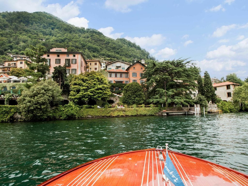 Villa Ludovica | Historic villa for 8 on Lake Como