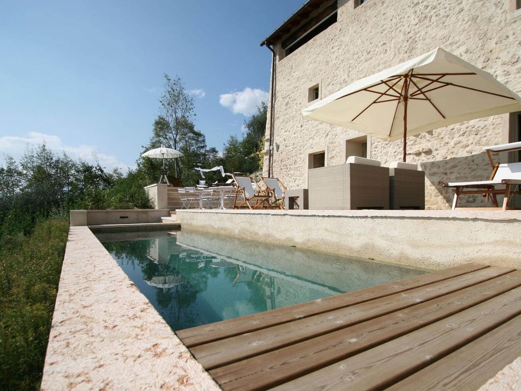 Rocca | An elegant villa for 6 close to a village