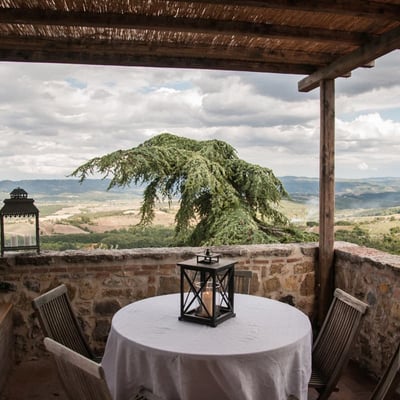 Aceronina, spacious villa for six with pool