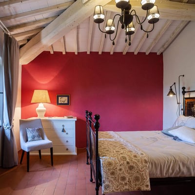 Borgo Castello | Villa in Chianti with pool, sauna & Jacuzzi 