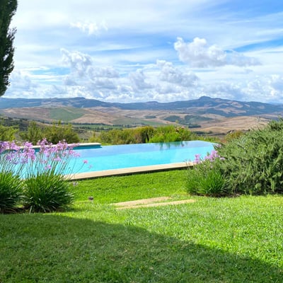 Casa del Pastore | UNESCO Val d'Orcia Villa with 16m Infinity Pool and Mt. Amiata Views
