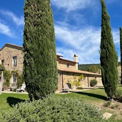 Casa del Pastore | UNESCO Val d'Orcia Villa with 16m Infinity Pool and Mt. Amiata Views