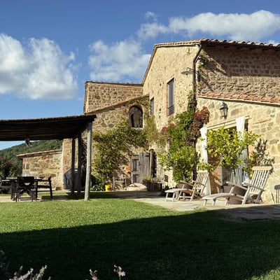 Casa del Pastore | UNESCO Val d'Orcia Villa with 16m Infinity Pool and Mt. Amiata Views