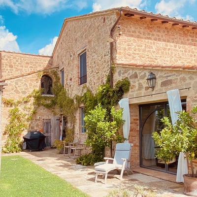 Casa del Pastore | UNESCO Val d'Orcia Villa with 16m Infinity Pool and Mt. Amiata Views