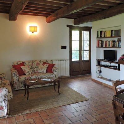 Cellevista: Villa and Pool next to Tuscan Village