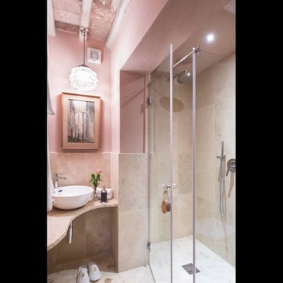 Emilio | Stylish Villa for 4 on historic Tuscan estate