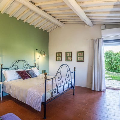 Fagiano | Villa for 6 in Chianti with pool