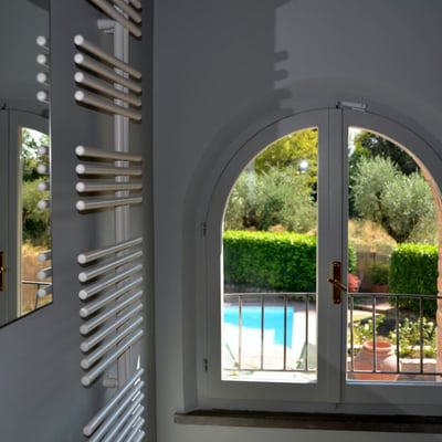 Fienile | Elegant Siena Villa for 10 with Fenced Saltwater Pool and Spa