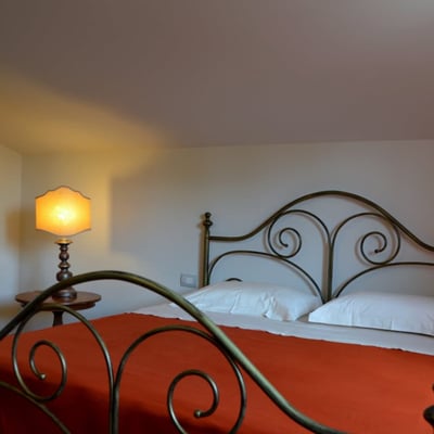 Fienile | Elegant Siena Villa for 10 with Fenced Saltwater Pool and Spa