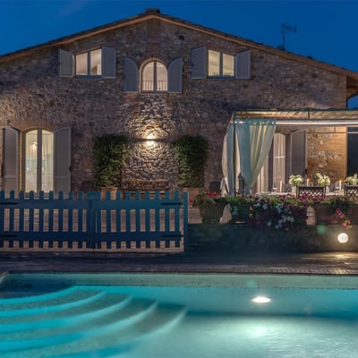 Fienile | Elegant Siena Villa for 10 with Fenced Saltwater Pool and Spa