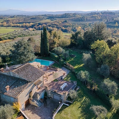 Fienile | Elegant Siena Villa for 10 with Fenced Saltwater Pool and Spa