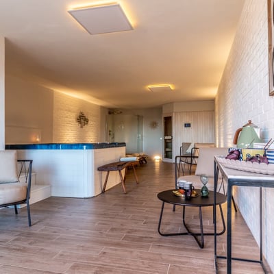 Fienile | Elegant Siena Villa for 10 with Fenced Saltwater Pool and Spa