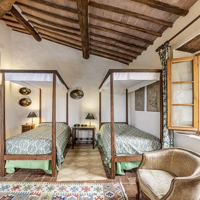 Ginestreto | Elegant Tuscan Villa by Cetinale with Pool & Tennis