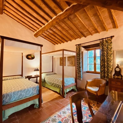 Ginestreto | Elegant Tuscan Villa by Cetinale with Pool & Tennis