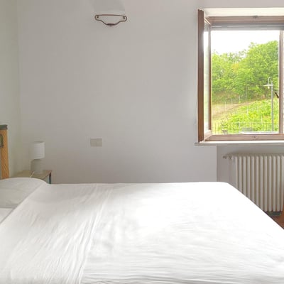 Mandorlo | Apartment on Agriturismo close Casole d'Elsa